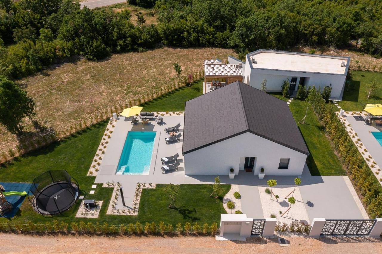 Bandelli Villas Oklaj Exteriör bild
