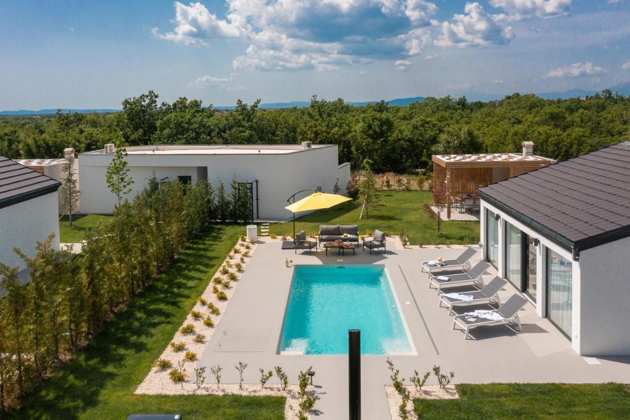 Bandelli Villas Oklaj Exteriör bild