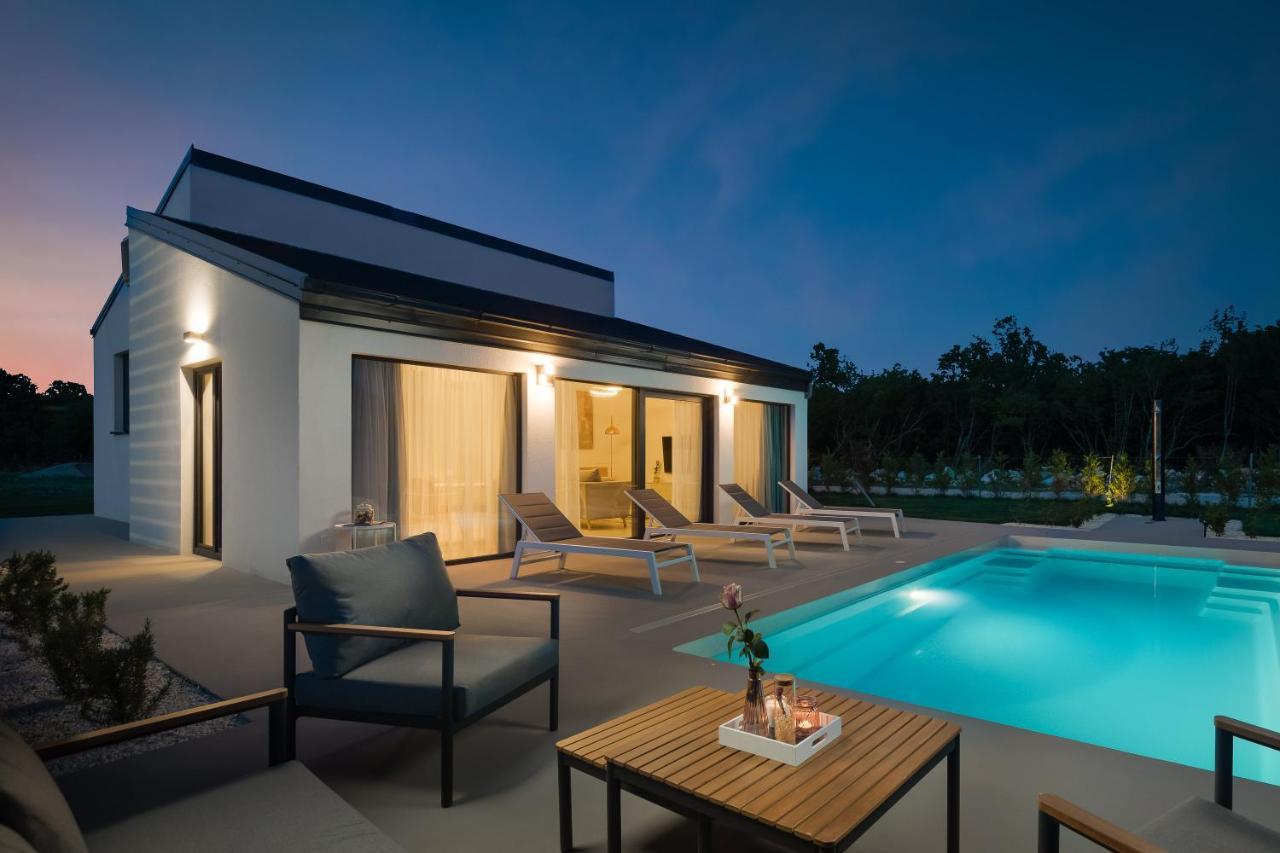 Bandelli Villas Oklaj Exteriör bild